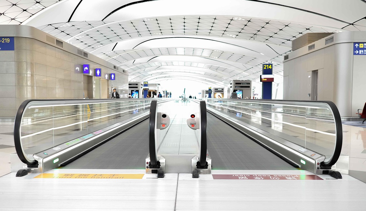 Heathrow Airport Lhr